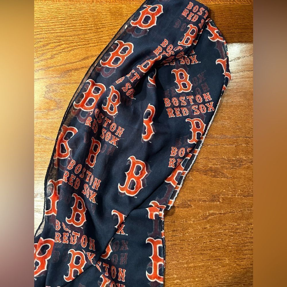 Boston Red Socks infinity scarf